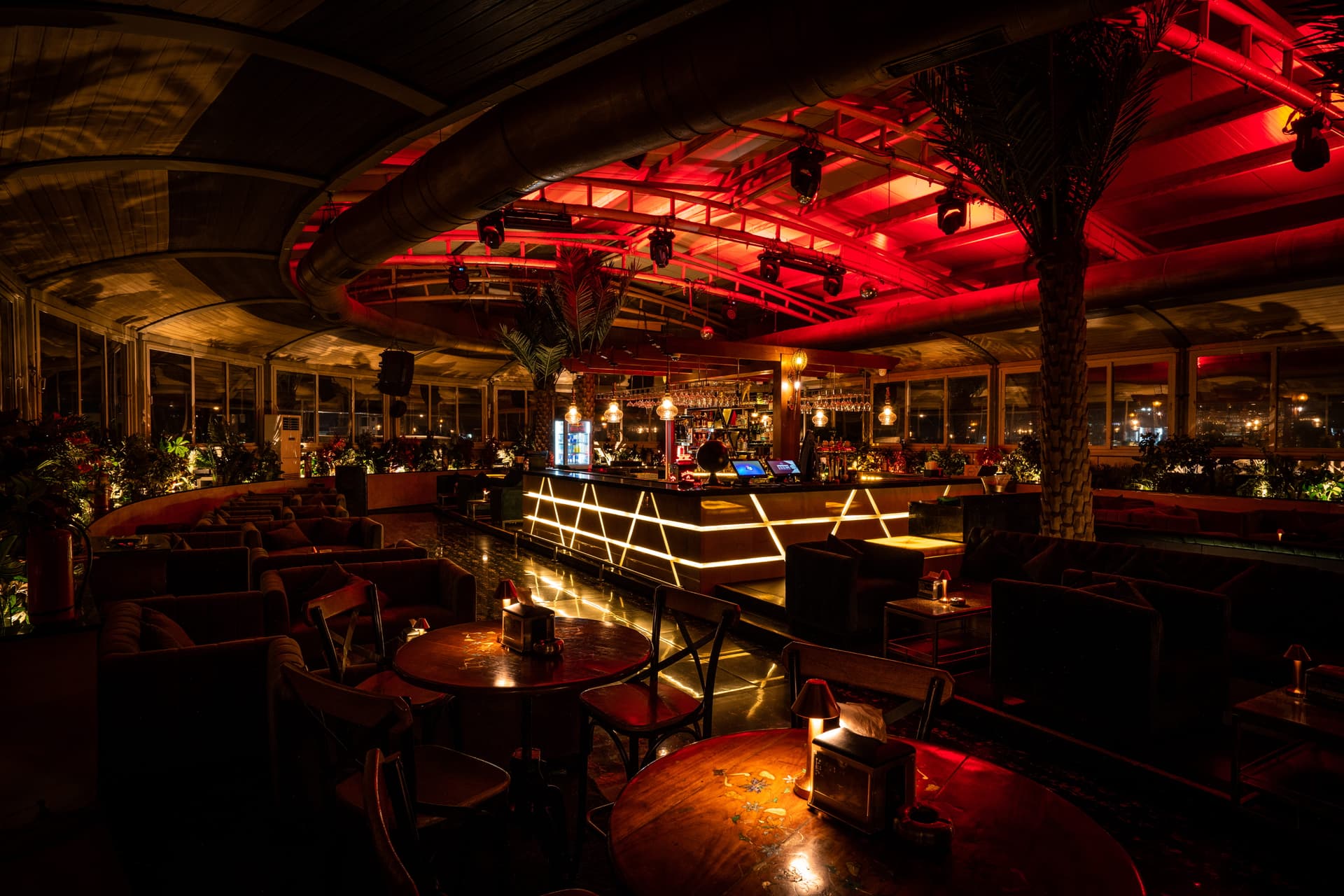 Best Nightlife in Andheri East Mumbai — OPA Bar & Cafe Open Till Late Night